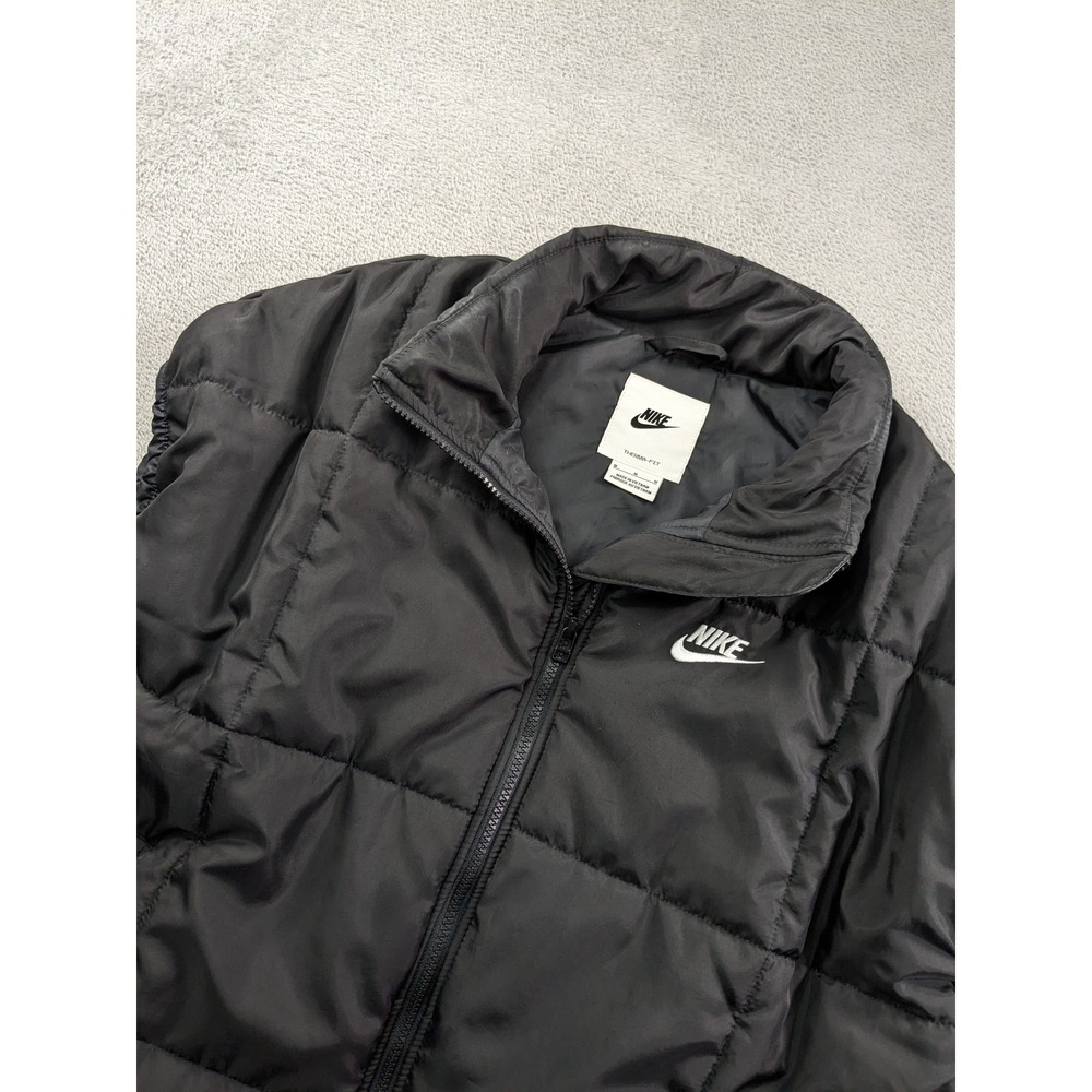 Nike Therma-FIT Puffer Vest Mens Medium Black Quilted Full Zip Sleeveless Jacket